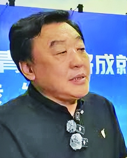 7-中特科技（青岛）股份有限公司董事长兼总经理 李学强.jpg